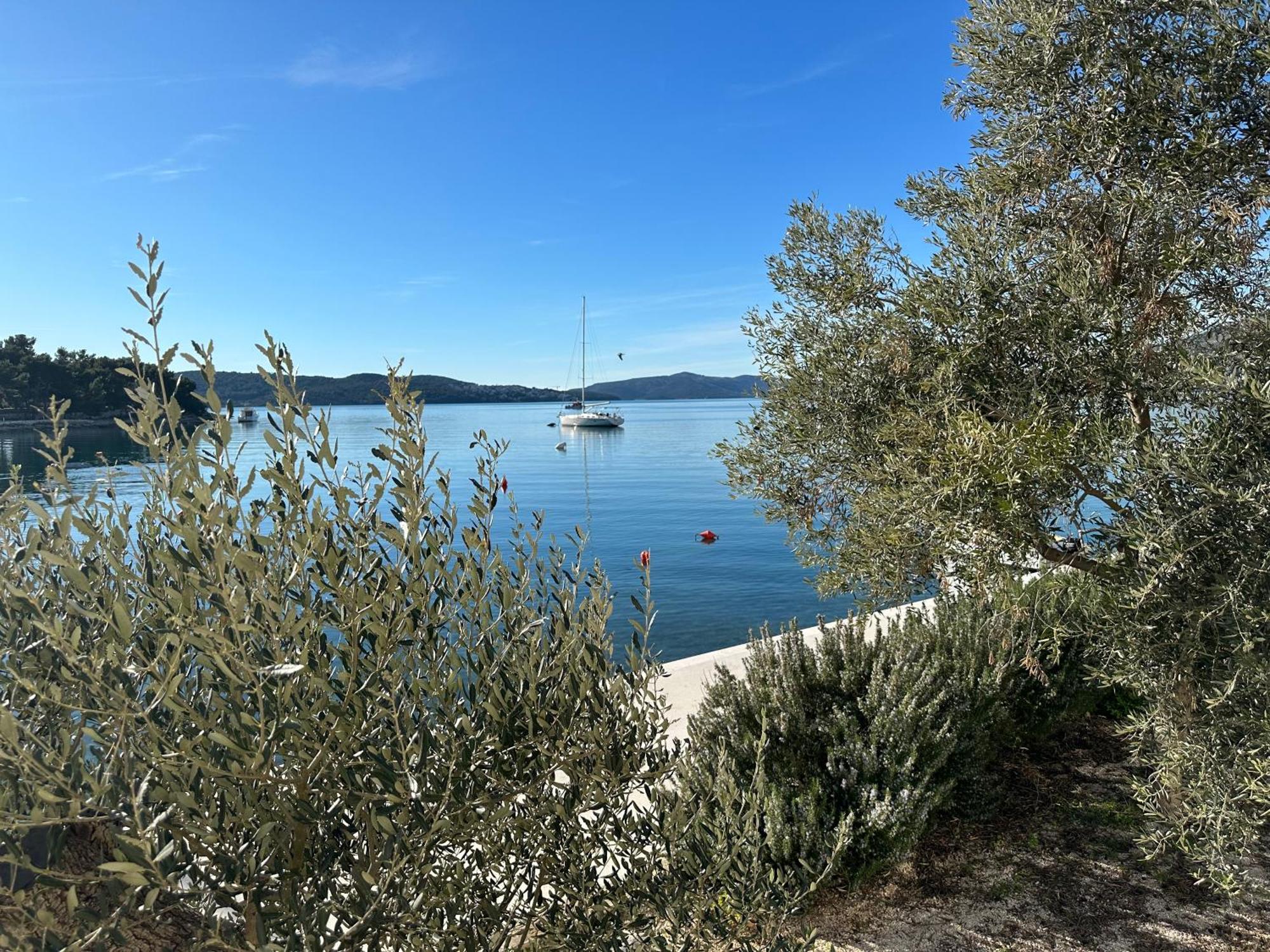 Vila Zrina - Apartmani Trogir Luaran gambar