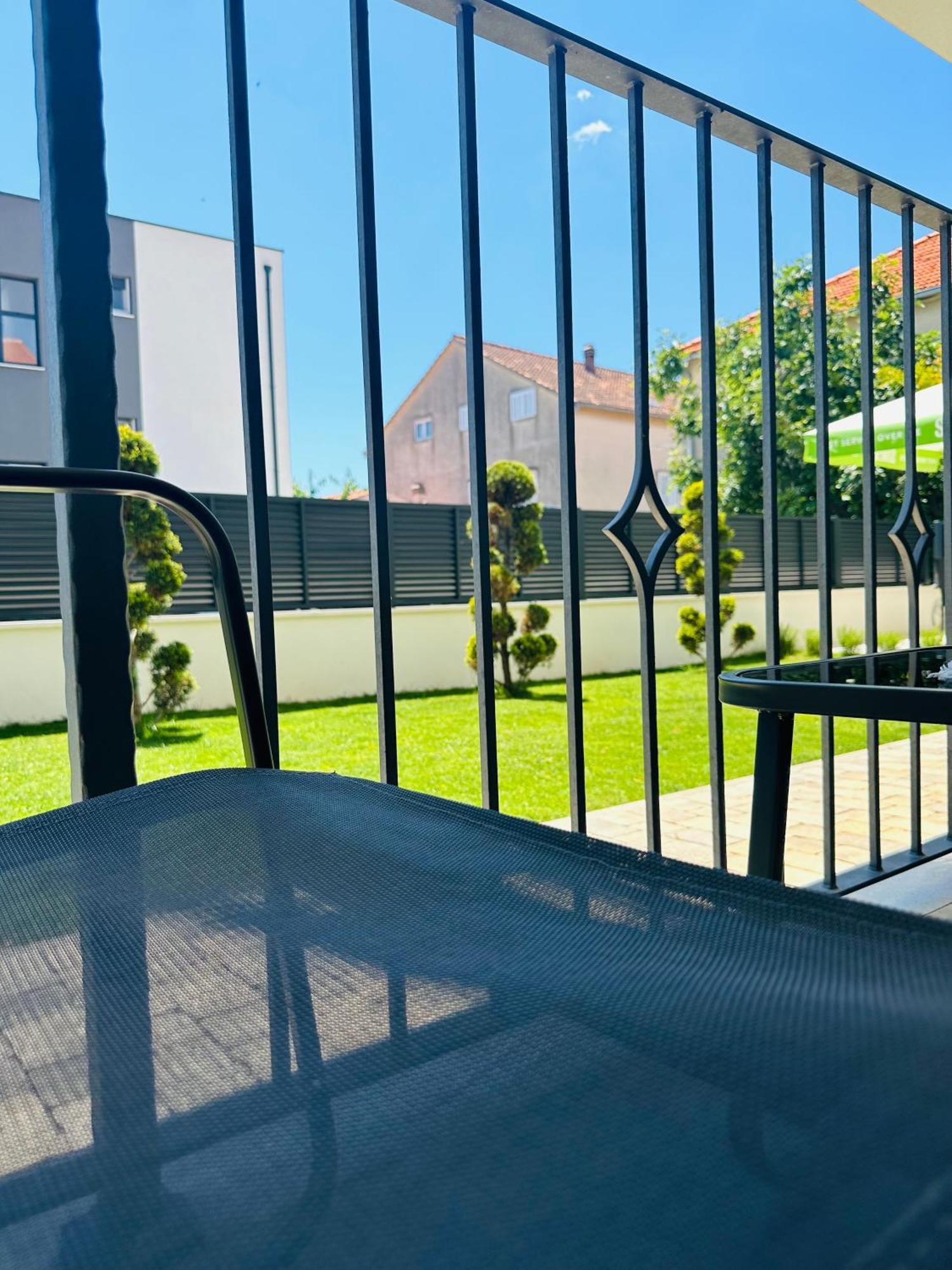 Vila Zrina - Apartmani Trogir Luaran gambar